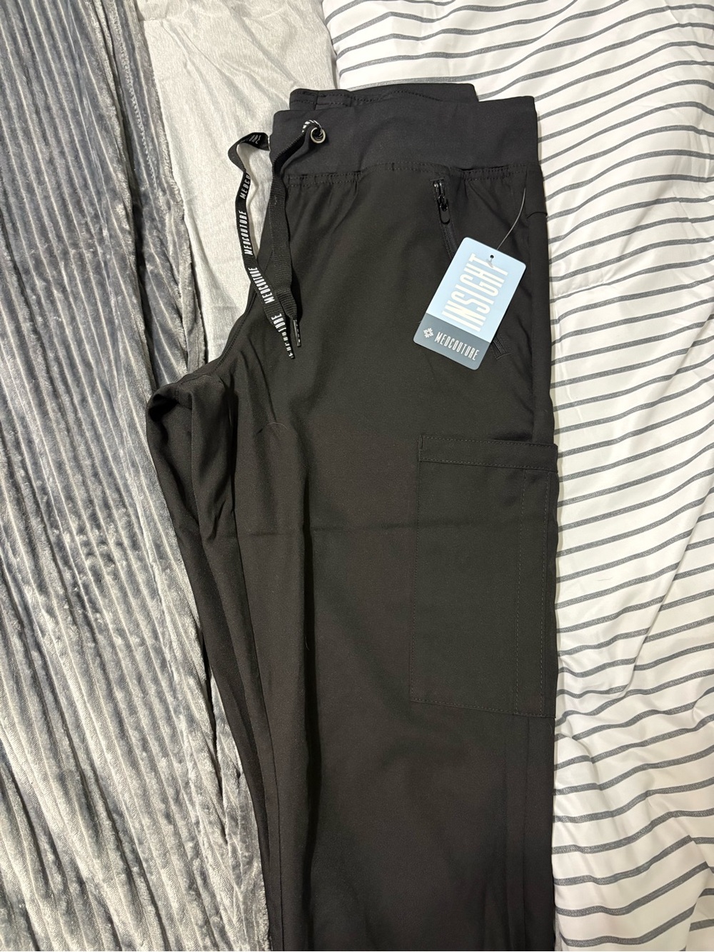 Women scrub pants - Picture 2 of 3